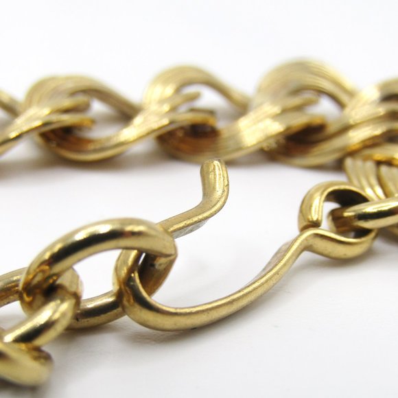 Vintage Monet Necklace Gold Tone Curb Chain Double Link Chunky Classic 1980s - Picture 3 of 4
